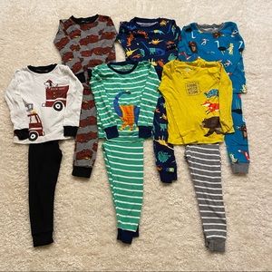 4T pajamas